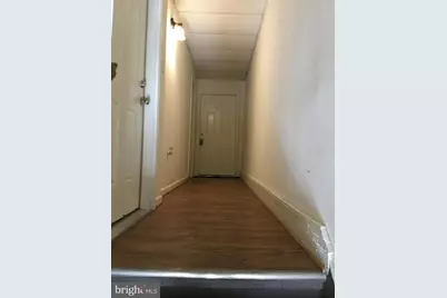 190 W King Street #3, Strasburg, VA 22657 - Photo 3