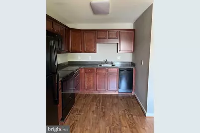 190 W King Street #3, Strasburg, VA 22657 - Photo 9