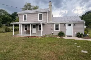 141 Frogtown Ln, Edinburg, VA 22824 - Photo 3