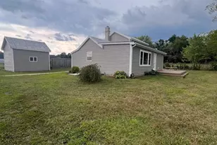 141 Frogtown Ln, Edinburg, VA 22824 - Photo 5