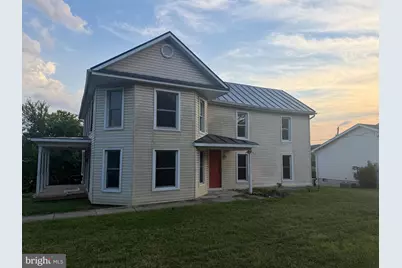 546 Chester Street #1, Strasburg, VA 22657 - Photo 1