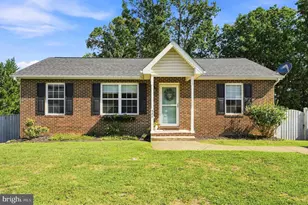 725 Christiansen Dr, Strasburg, VA 22657 - Photo 5