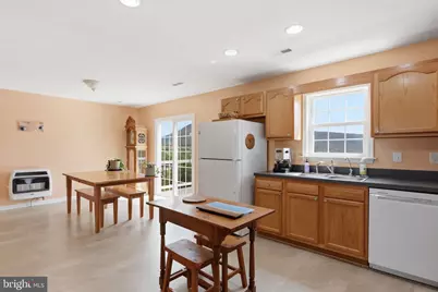 508 Thompson Street, Strasburg, VA 22657 - Photo 15
