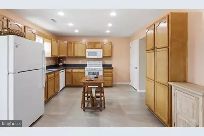 508 Thompson Street, Strasburg, VA 22657 - Photo 13