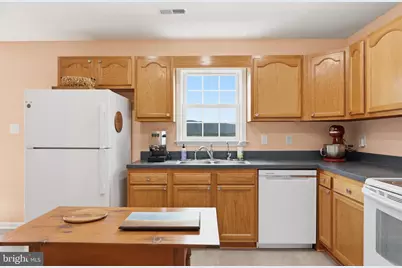 508 Thompson Street, Strasburg, VA 22657 - Photo 11