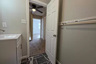 916 Hill Top Dr, Woodstock, VA 22664 - Photo 47