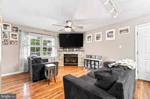 115 Baer Oak Dr, Maurertown, VA 22644 - Photo 11