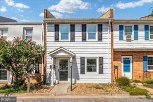 1045 S Main St, Woodstock, VA 22664 - Photo 1