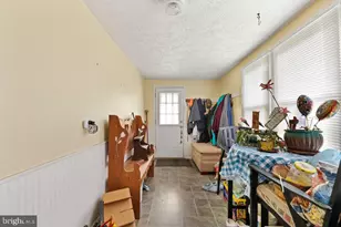 153 Plaugher Ln, Fort Valley, VA 22652 - Photo 17