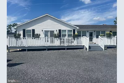 406 Honeysuckle Avenue, Woodstock, VA 22664 - Photo 1