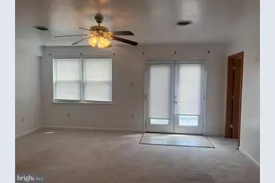 406 Honeysuckle Avenue, Woodstock, VA 22664 - Photo 3