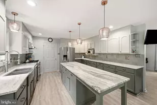 2891 Saumsville Rd, Maurertown, VA 22644 - Photo 15