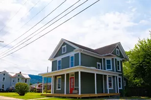 440 E Queen St, Strasburg, VA 22657 - Photo 5