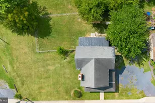 440 E Queen St, Strasburg, VA 22657 - Photo 29