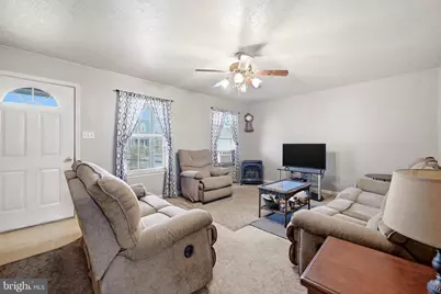 225 Duke Circle, Strasburg, VA 22657 - Photo 9