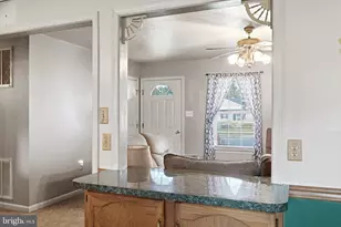225 Duke Cir, Strasburg, VA 22657 - Photo 17