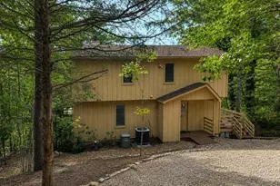51 Forrest St, Basye, VA 22810 - Photo 1