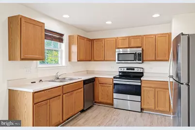 521 Hotchkiss Drive, Woodstock, VA 22664 - Photo 5