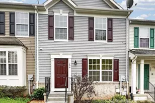 204 Cannon Ct, Strasburg, VA 22657 - Photo 1