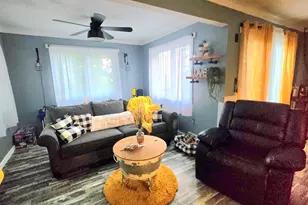 807 N Maple, Mount Jackson, VA 22842 - Photo 5