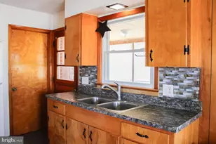 481 Riffey Ln, Woodstock, VA 22664 - Photo 5