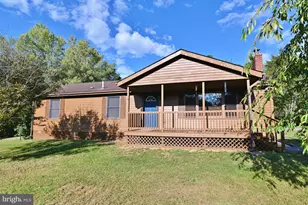 338 Calamus Ln, Strasburg, VA 22657 - Photo 3