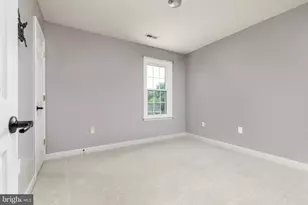 677 Dellinger Dr, Strasburg, VA 22657 - Photo 17