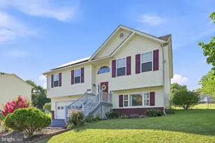 261 Baer Oak Dr, Maurertown, VA 22644 - Photo 5
