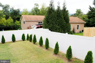 335 S Commerce St, Woodstock, VA 22664 - Photo 37