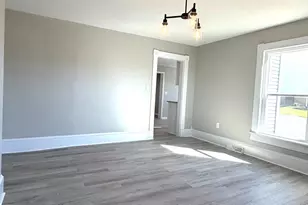 427 Thompson St, Strasburg, VA 22657 - Photo 17