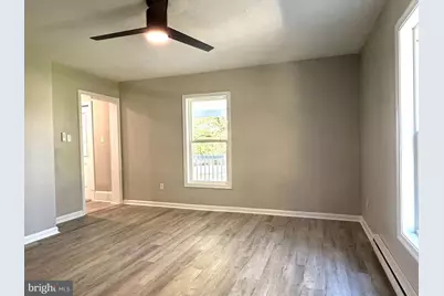 427 Thompson Street, Strasburg, VA 22657 - Photo 7