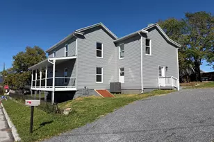 427 Thompson St, Strasburg, VA 22657 - Photo 57