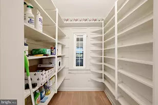 12627 S Middle Rd, Edinburg, VA 22824 - Photo 25