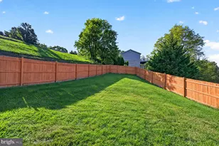 450 E Fairchild Dr, Strasburg, VA 22657 - Photo 47