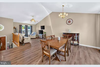450 E Fairchild Drive, Strasburg, VA 22657 - Photo 17