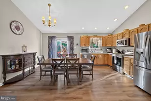 450 E Fairchild Dr, Strasburg, VA 22657 - Photo 13