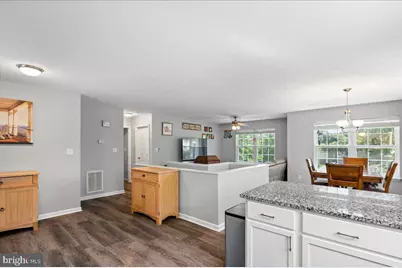 816 Burgess, Woodstock, VA 22664 - Photo 15