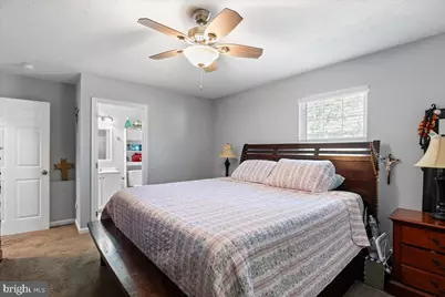 816 Burgess, Woodstock, VA 22664 - Photo 23