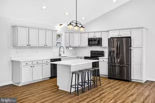 610 Cedar Ct, Woodstock, VA 22664 - Photo 3