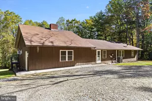 51 Sarah Ln, Basye, VA 22810 - Photo 3