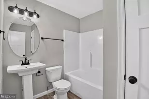 207 S Loudoun St, Strasburg, VA 22657 - Photo 25