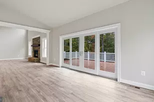 5906 Copper Ml Dr, Fredericksburg, VA 22407 - Photo 9