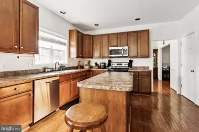 10325 Lees Crossing Lane, Fredericksburg, VA 22408 - Photo 7