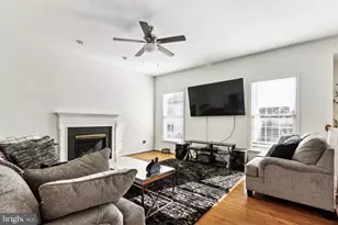 10325 Lees Crossing Ln, Fredericksburg, VA 22408 - Photo 11