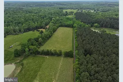 10504 Robert E Lee Drive, Spotsylvania, VA 22551 - Photo 5