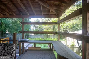 102 Breezewood Dr, Fredericksburg, VA 22407 - Photo 39