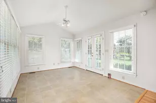 105 Brooke Dr, Fredericksburg, VA 22408 - Photo 13