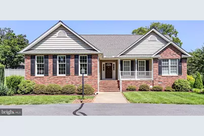105 Brooke Drive, Fredericksburg, VA 22408 - Photo 1