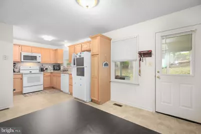 6317 Plantation Forest Drive, Spotsylvania, VA 22553 - Photo 9