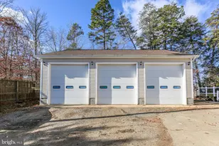 10504 Big Horn Dr, Fredericksburg, VA 22407 - Photo 3